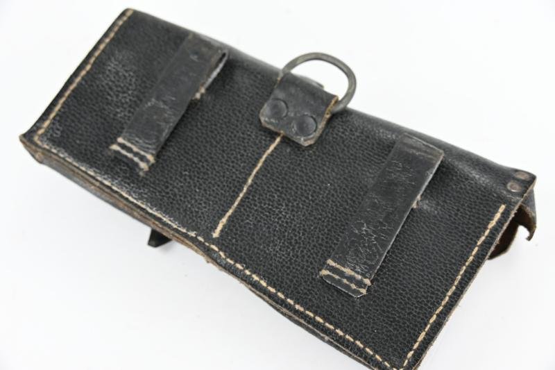German WH G43/K43 Ammunition Pouch 1945 — image 6