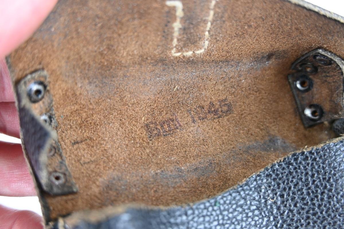 German WH G43/K43 Ammunition Pouch 1945 — image 8