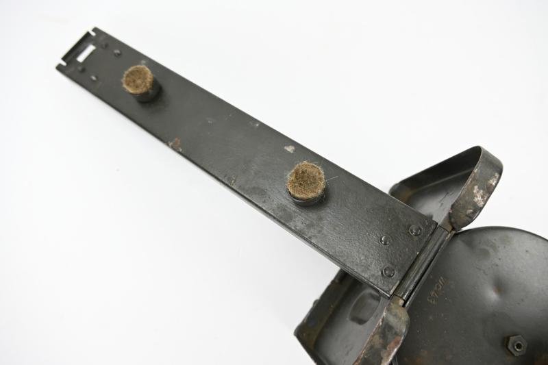 German WH MG34 Ammo Drum Set with Carrying Frame — image 9