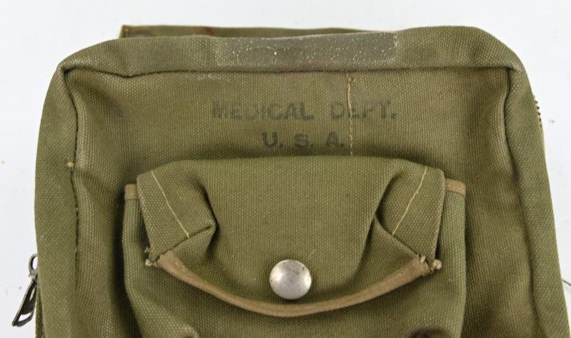 USAAF WW2 Medical Department FIrst Aid Pouch with Red Cross marking — image 2
