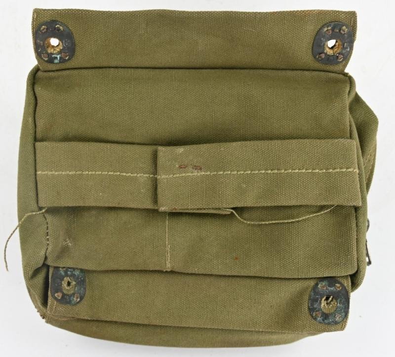 USAAF WW2 Medical Department FIrst Aid Pouch with Red Cross marking — image 5