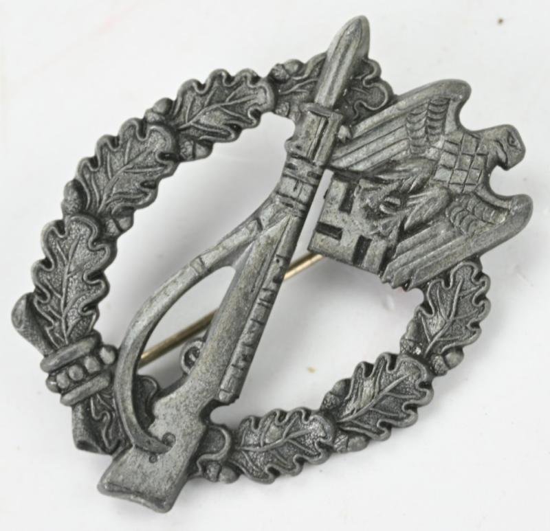 German Infantry Assault Badge in Silver 'S.H.u.Co 41' — image 3