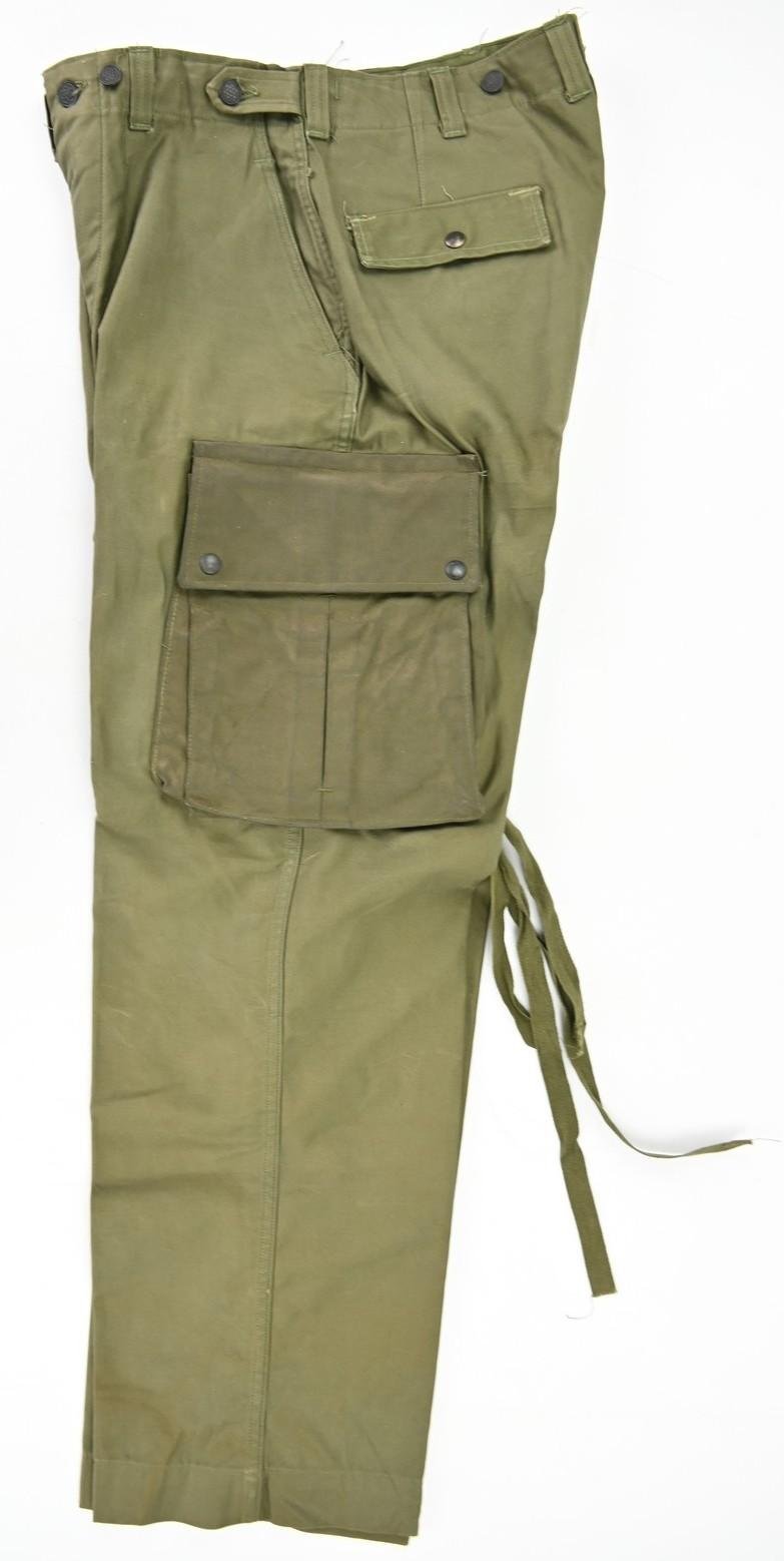 US WW2 M-1943 Airborne Paratrooper Trousers — image 3