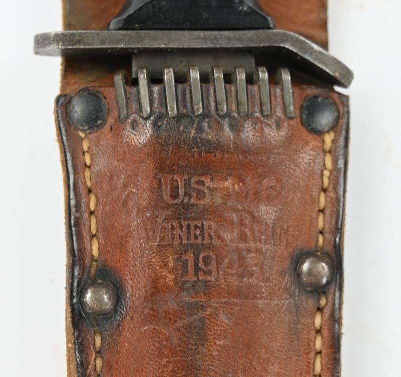 US WW2 Paratrooper M3 Fighting Knife with M6 Scabbard — image 3
