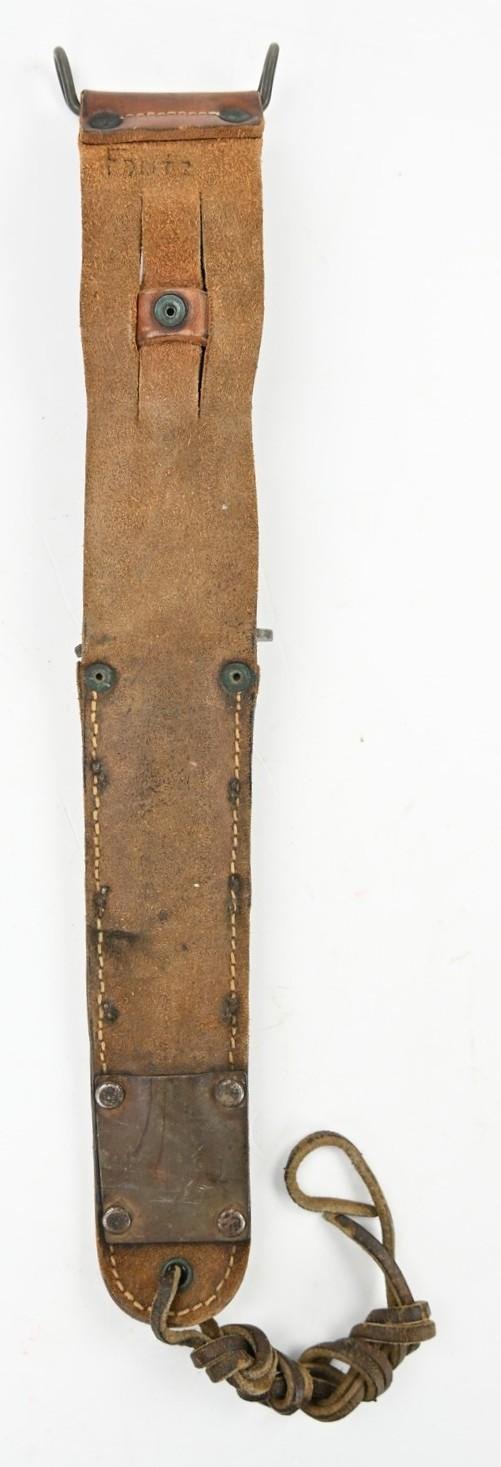 US WW2 Paratrooper M3 Fighting Knife with M6 Scabbard — image 5