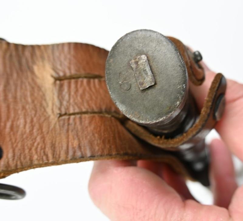 US WW2 Paratrooper M3 Fighting Knife with M6 Scabbard — image 8