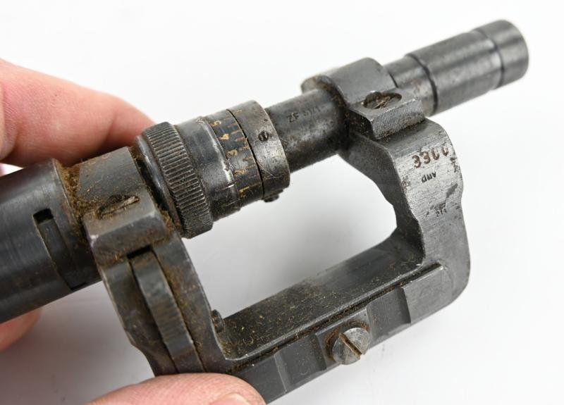 German WH K.98k-Zf.41 Sniper Scope in Carrying Case — image 10