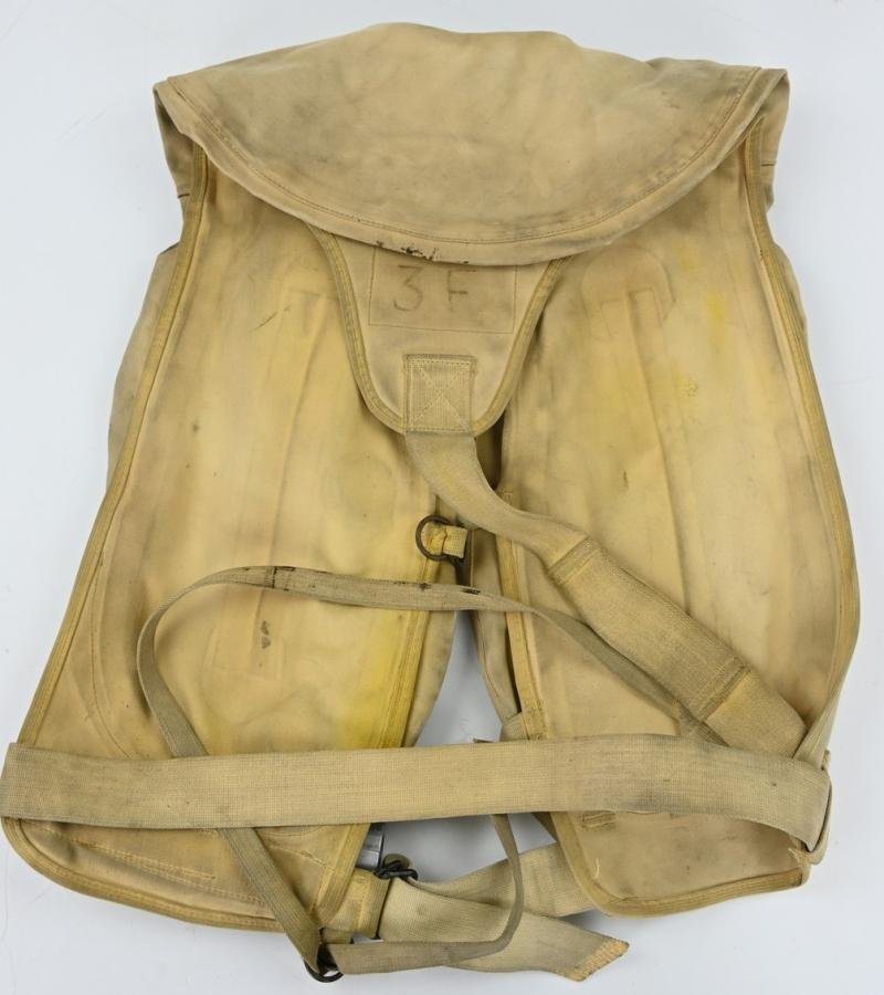 German LW Schwimmweste 10-30 B-2 — image 6