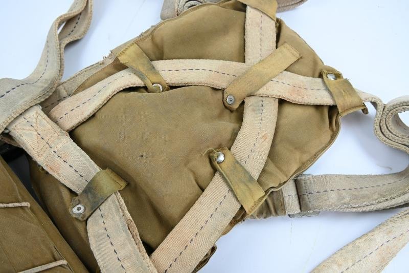 USAAF WW2 Switlik Seat Type Parachute Harness Assembly — image 12