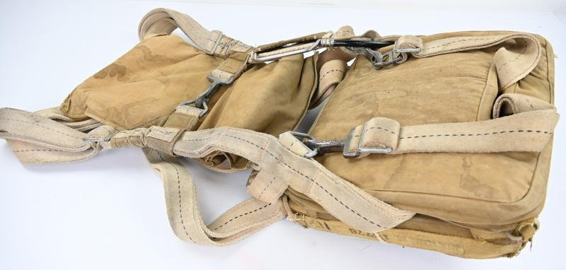 USAAF WW2 Switlik Seat Type Parachute Harness Assembly — image 18