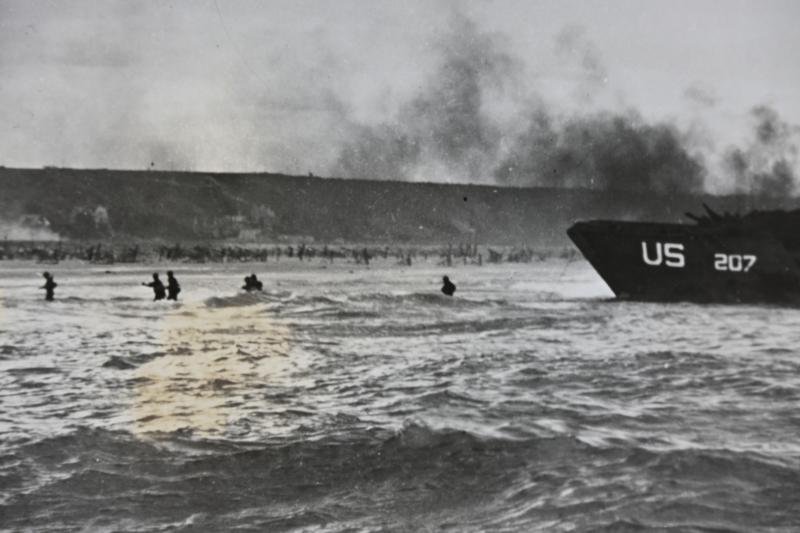 US WW2 D-Day Press Photo 6 June 1944 — image 2