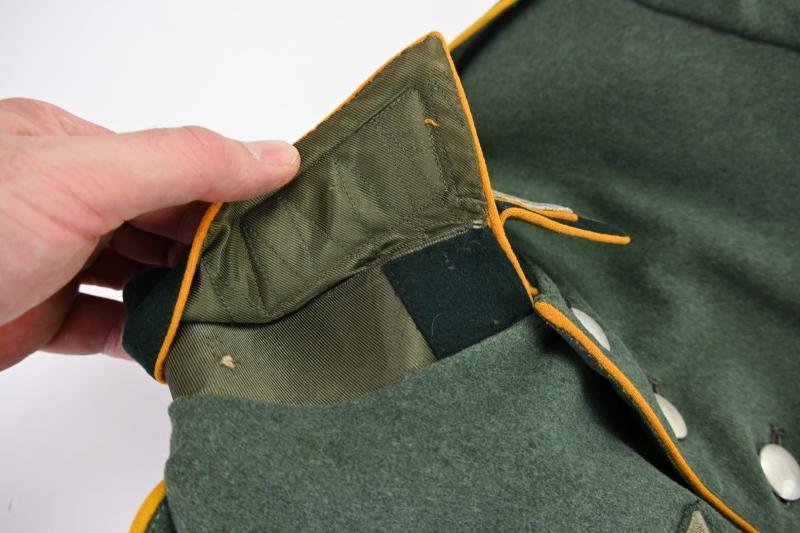 German WH EM/NCO Cavalry Parade Dress 'Kavallerie-Schützen Regiment 6' — image 10