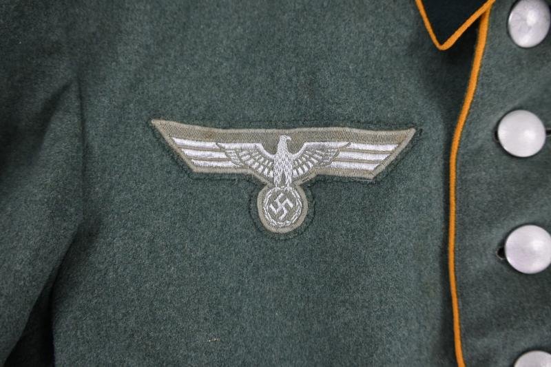 German WH EM/NCO Cavalry Parade Dress 'Kavallerie-Schützen Regiment 6' — image 3