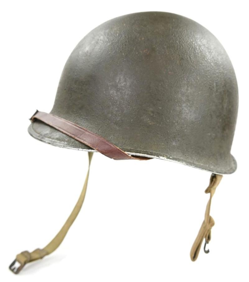 US WW2 M1 Fixed Bale Combat Helmet — image 3