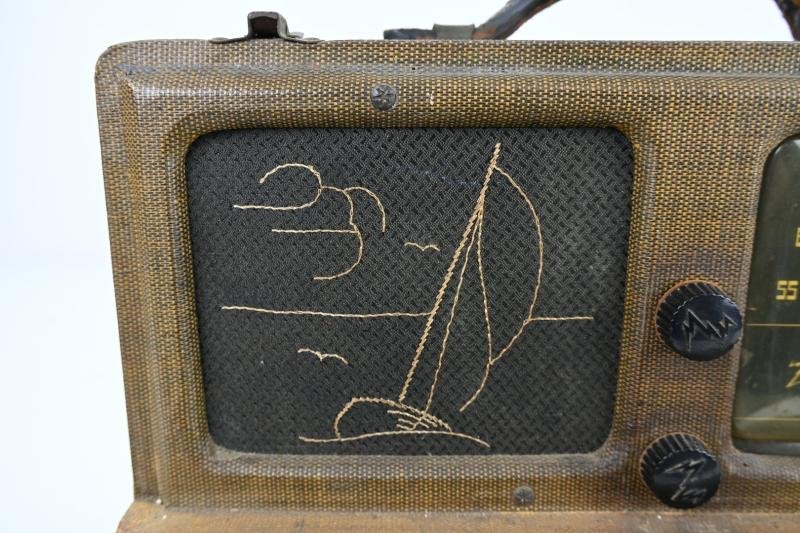 US WW2 Period Zenith Wavemagnet Long Distance Radio 1st Lt. William H. Snee 15th USAAF Pilot — image 11