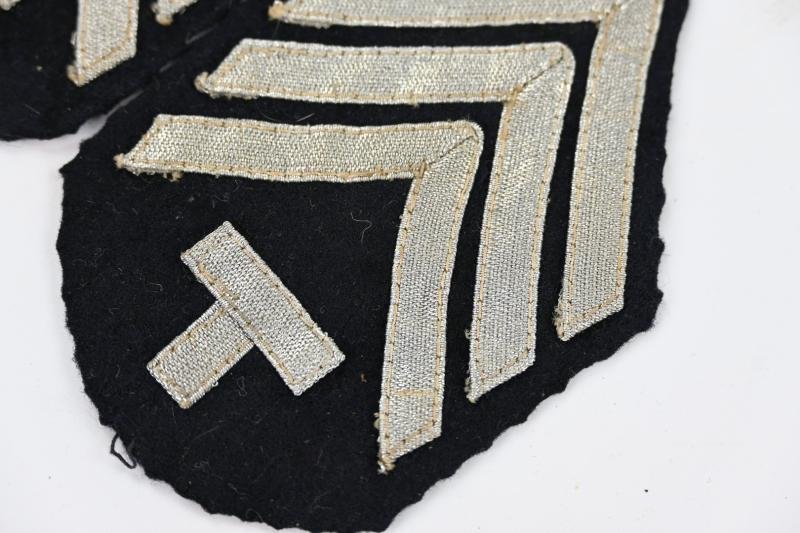 US WW2 NCO Rank Chevron Set — image 3