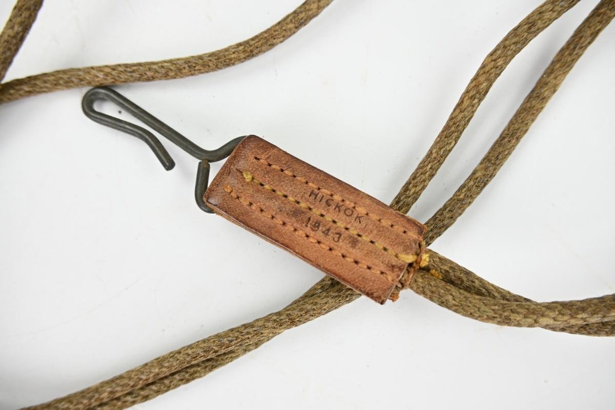 US WW2 M-1911 Pistol Cord — image 2