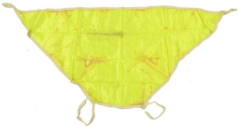 British/US WW2 Yellow Paratrooper Recognition Scarf — image 2