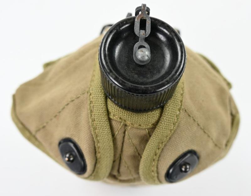 US M-1941 Cavalry/Paratrooper Canteen — image 2