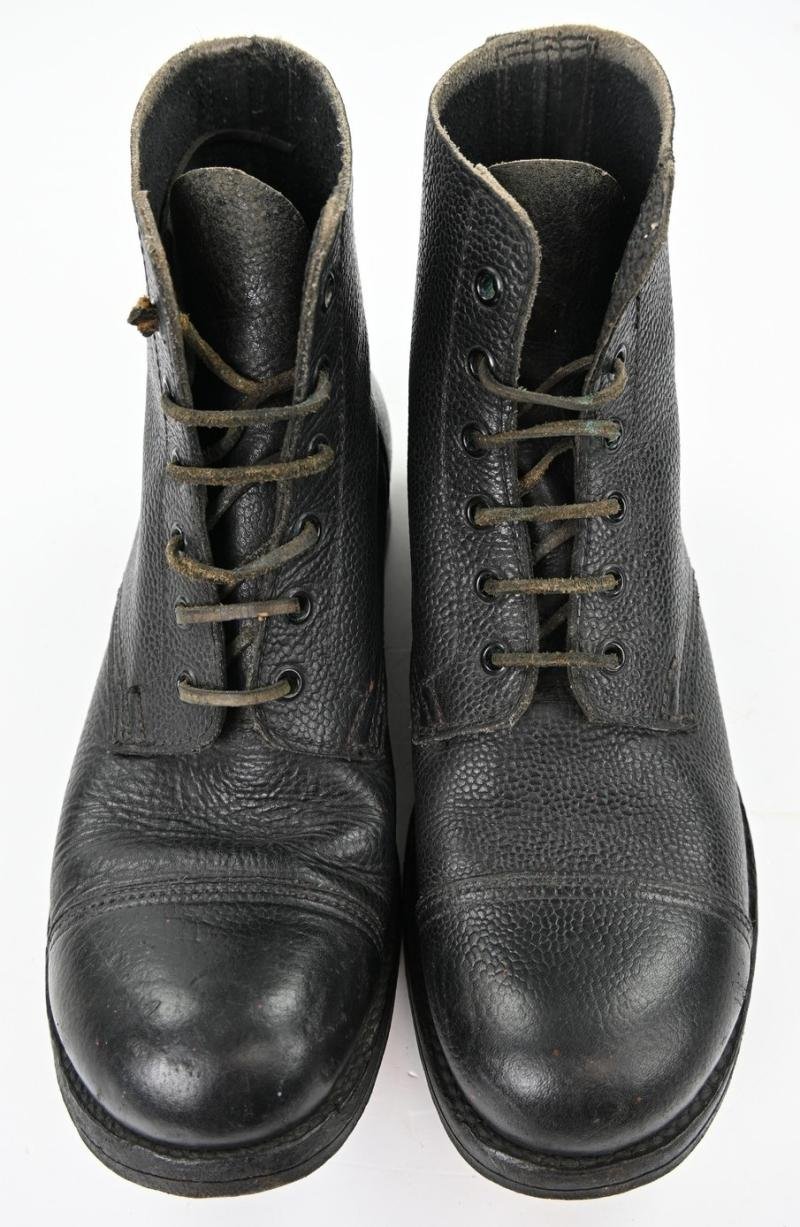 British WW2 Ammo Boots 1945 — image 11