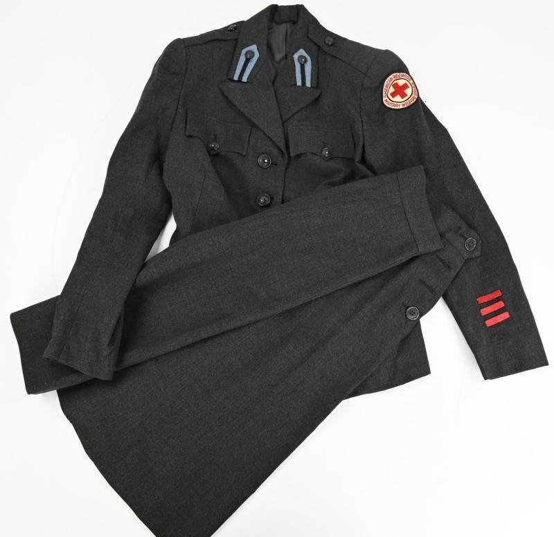 US WW2 Flannel Grey Red Cross Workers Uniform Jacket & Skirt — image 9