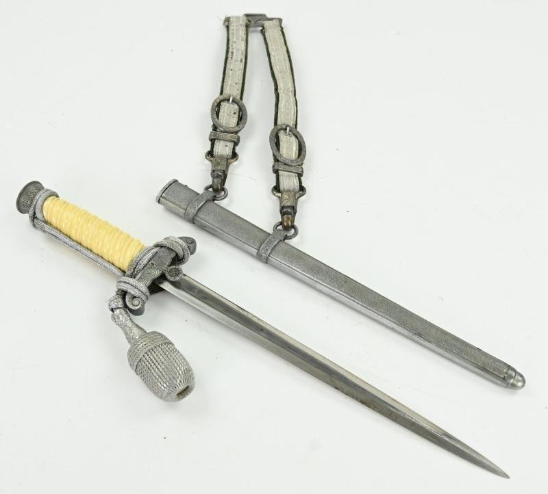 German WH Officer's Dagger with Hanger — image 11