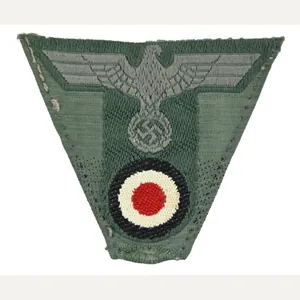 German WH GBJ Cap Badge