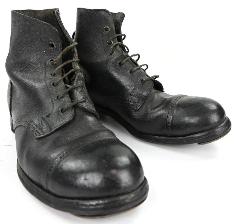 British WW2 Ammo Boots 1942 — image 2