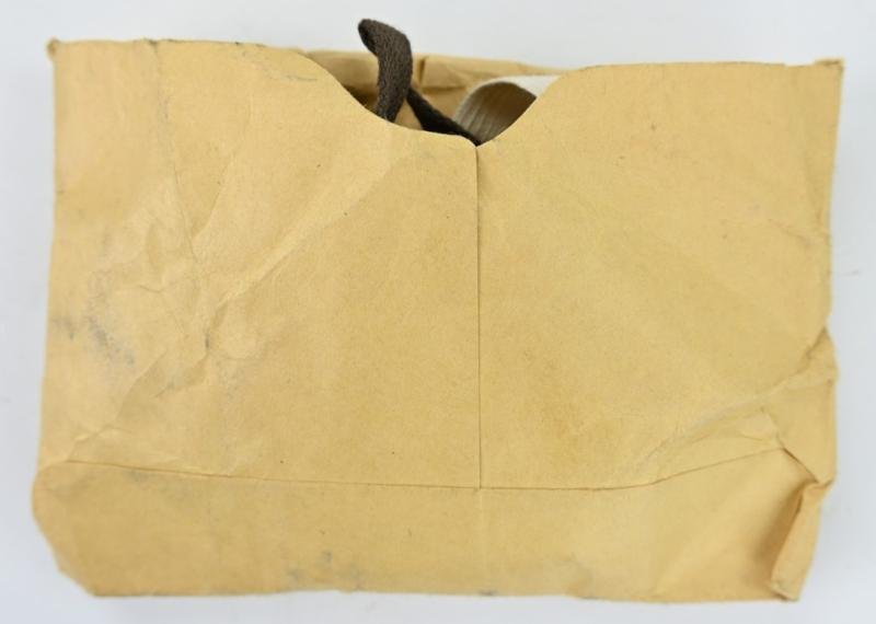 US WW2 Dust Goggles in Pouch — image 8