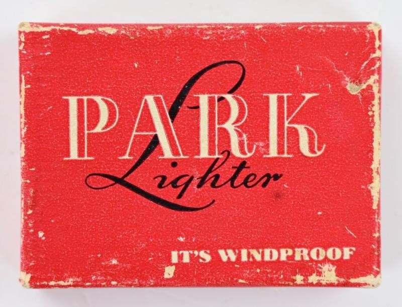 US WW2 Cigaret Lighter with original Case — image 2