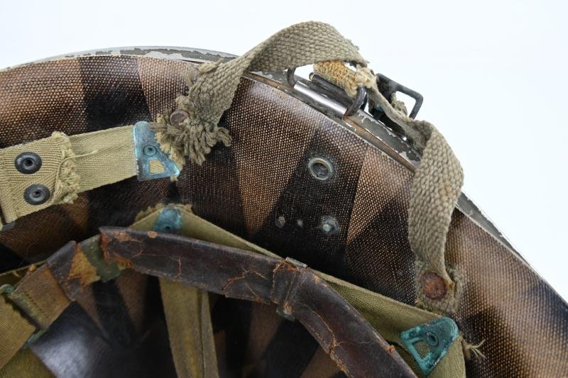 US WW2/Korea M1C Paratrooper Helmet 82nd Airborne Division — image 11