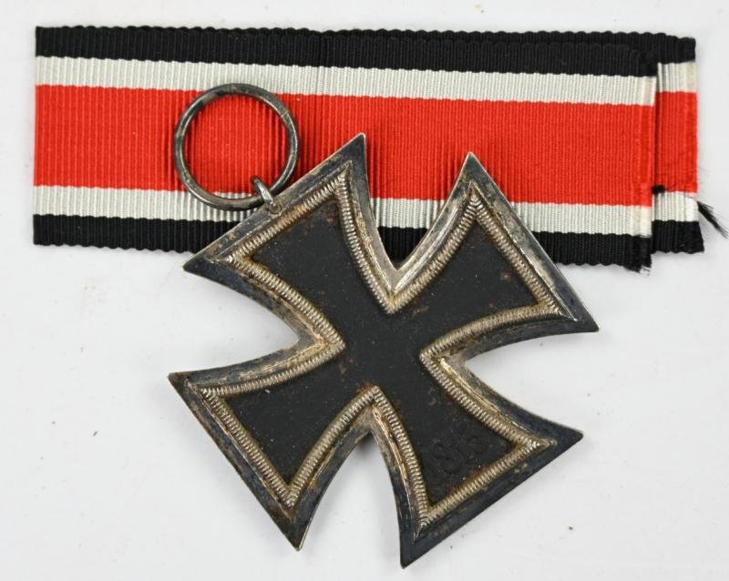 German Iron Cross 2nd Class with Bag — image 4