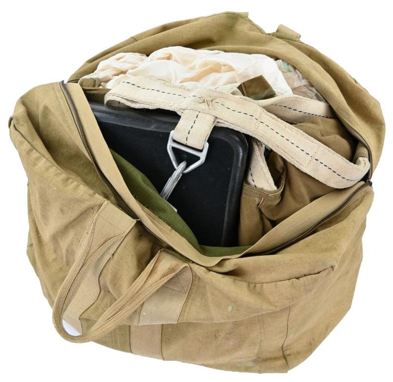 USAAF WW2 Named Irving Seat Type Parachute Harness Assembly — image 2