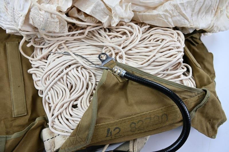 USAAF WW2 Named Irving Seat Type Parachute Harness Assembly — image 4
