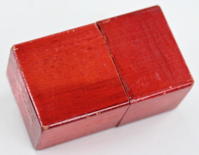 US WW2 Demolition Fuze Box — image 3