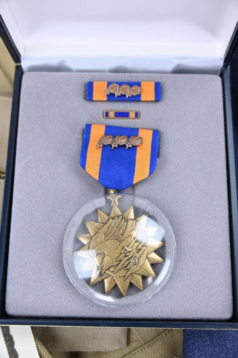 US WW2 Pilot Grouping 460th Bomb Group 50 Missions! — image 14