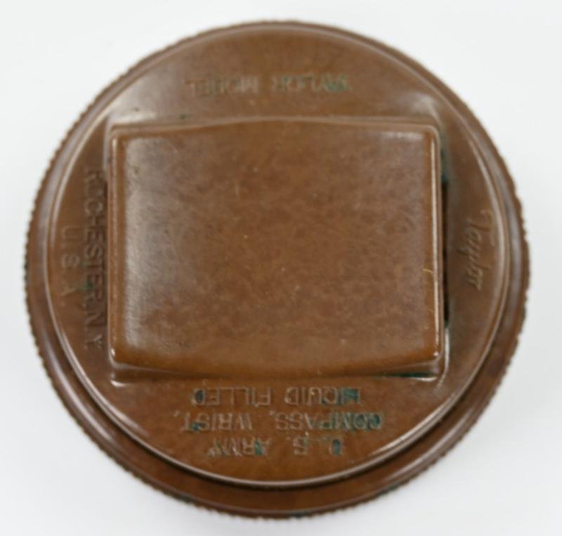 US WW2 Paratrooper Compass in Box — image 5