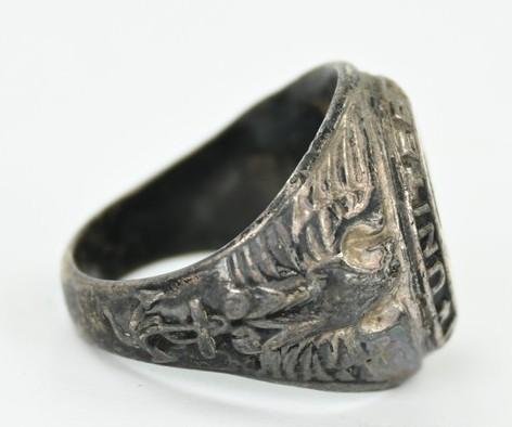 US Navy WW2 Ring — image 4