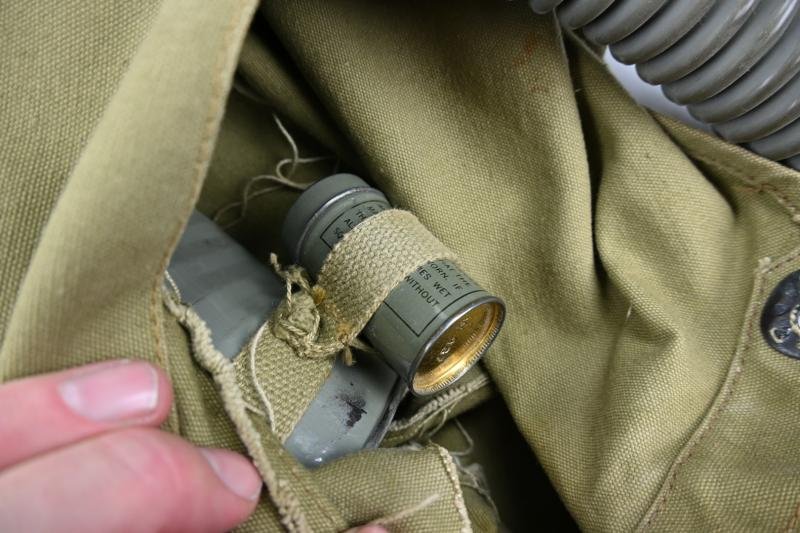 US WW2 MIVA 1 Army Service Gasmask in Carrying Pouch — image 10