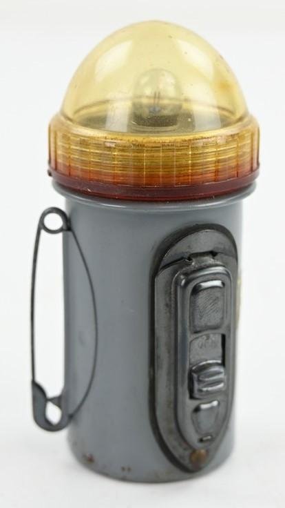 USN WW2 Flashlight Survival Beacon — image 5