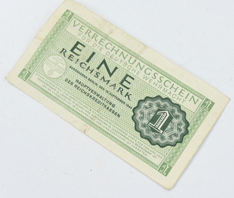 German Wehrmacht Banknote 1RM — image 2