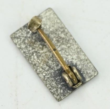 US WW2 Home Front Pin — image 4