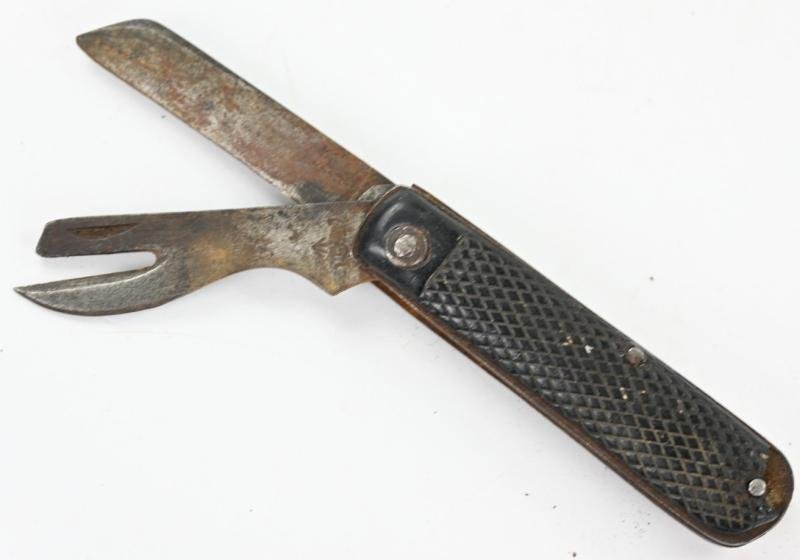 British WW2 Pocket Knife 1943 — image 3
