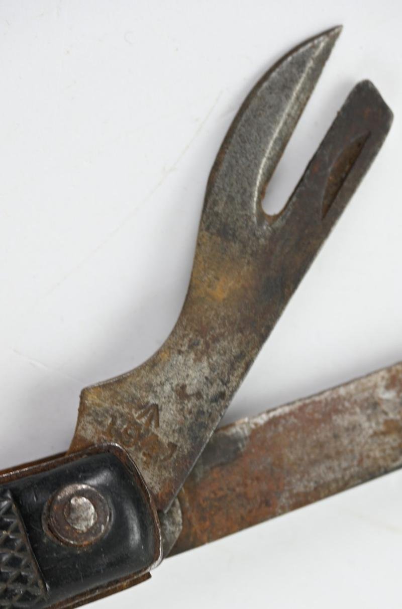 British WW2 Pocket Knife 1943 — image 4