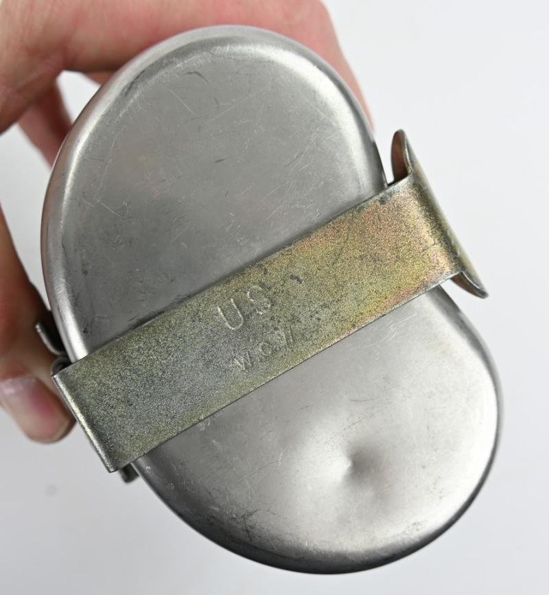 British WW2 P44 Canteen — image 10