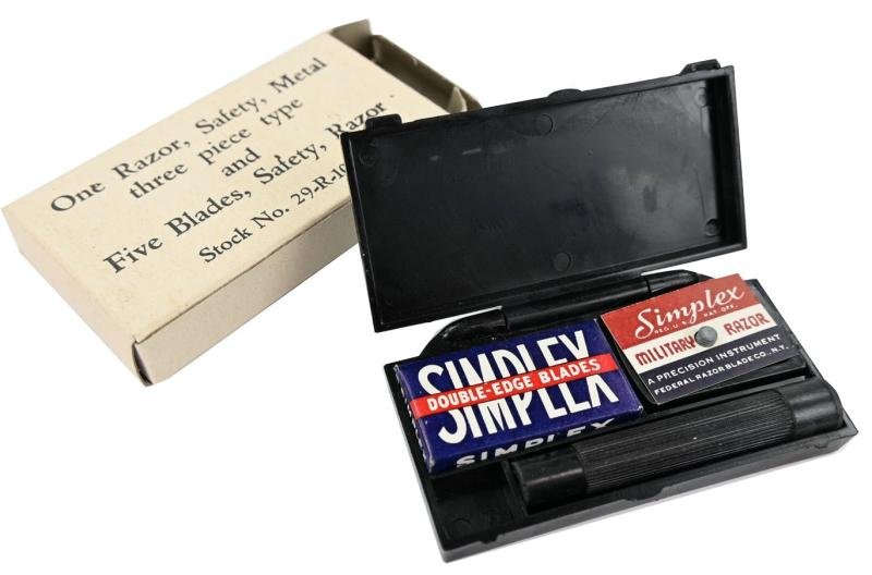 US WW2 Enlisted Men 'Simplex' Safety Razor in case — image 5