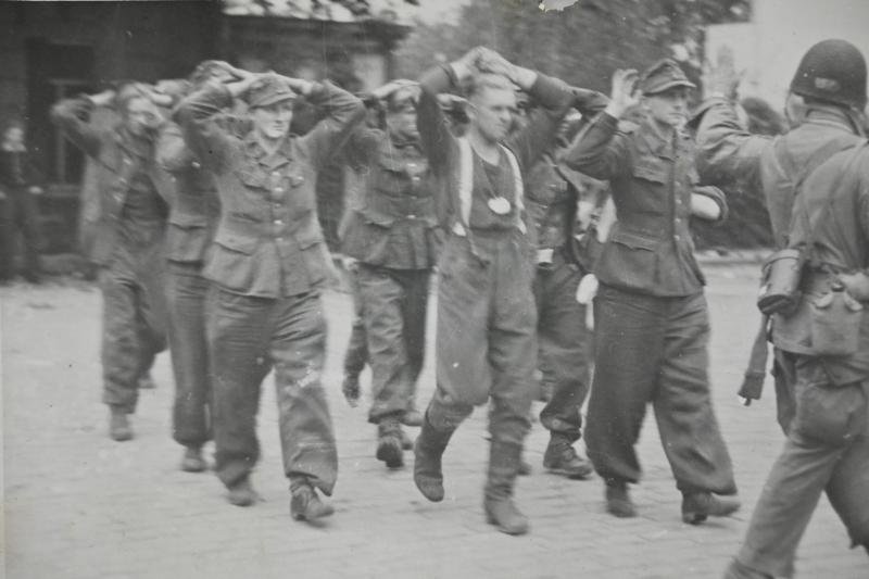 US WW2 101st Airborne Division 'Prisoner of War' — image 3