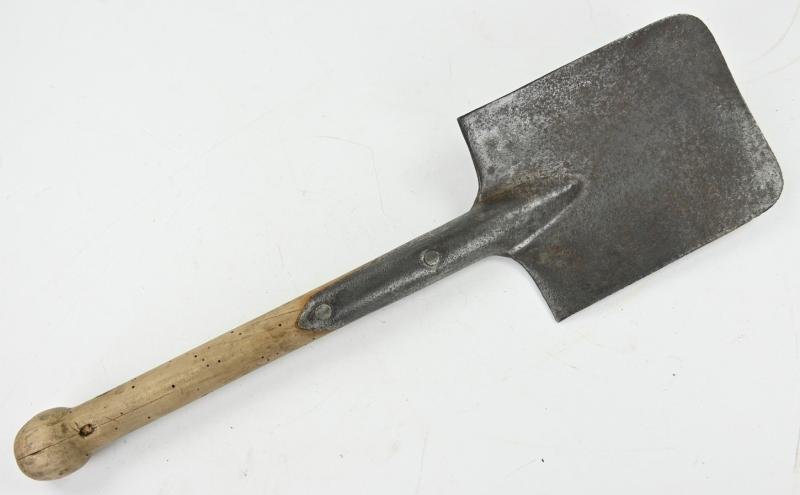 German WH Entrenching Tool 1939 — image 2