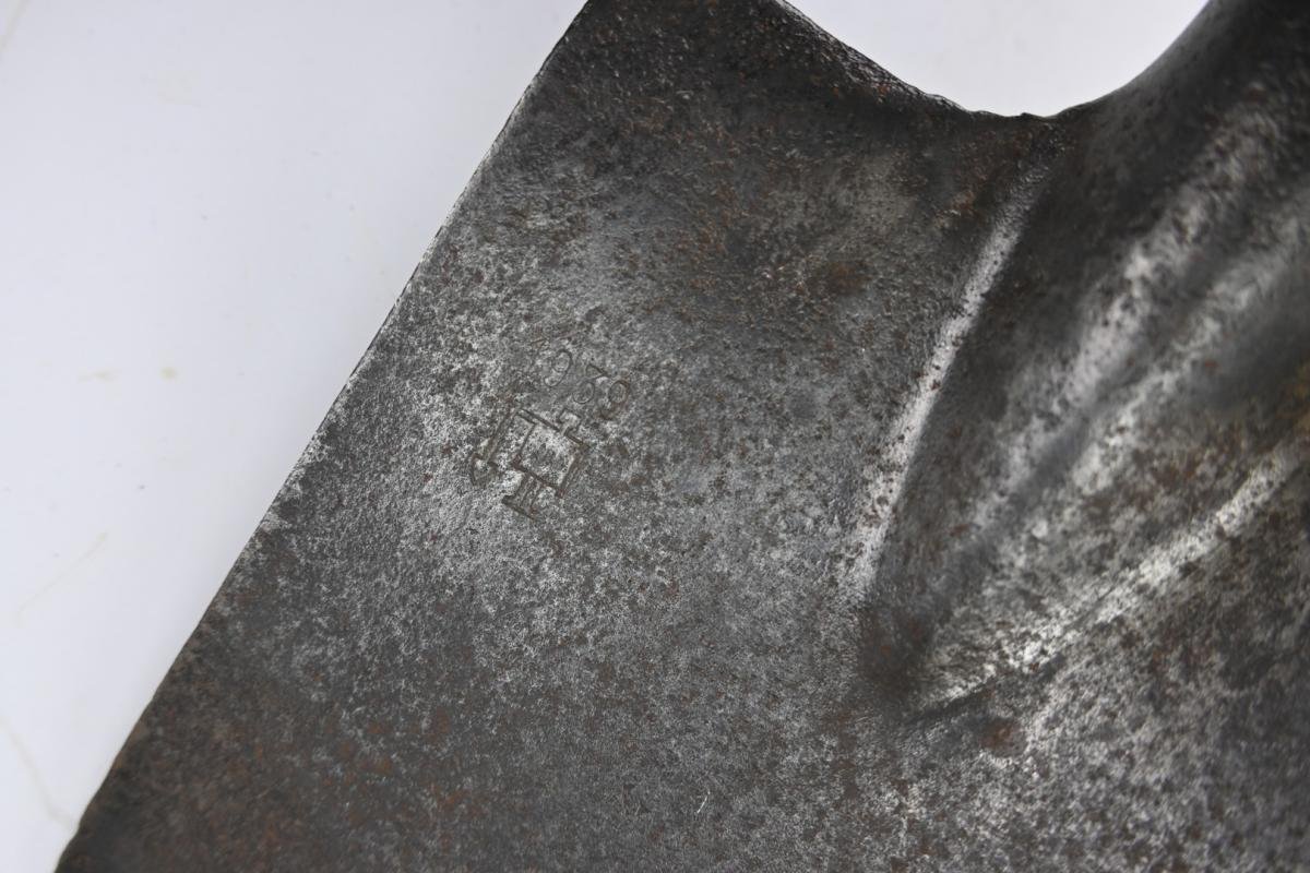 German WH Entrenching Tool 1939 — image 3
