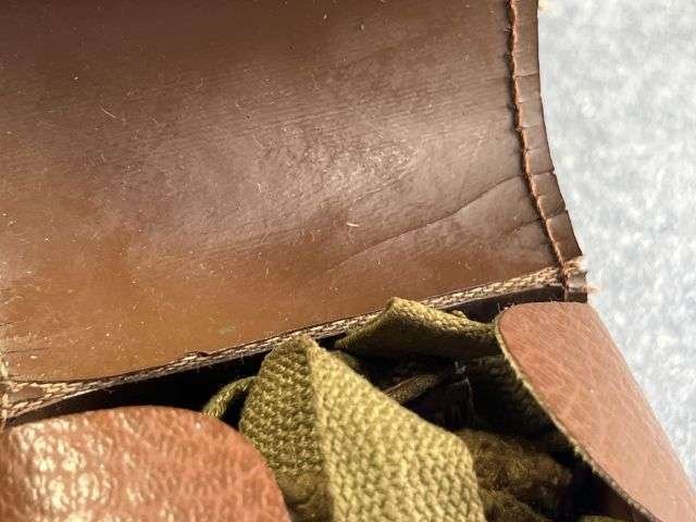 22) Good Original WW2 US Army Ski & Mountain Troops Goggles & Issue Case — image 2